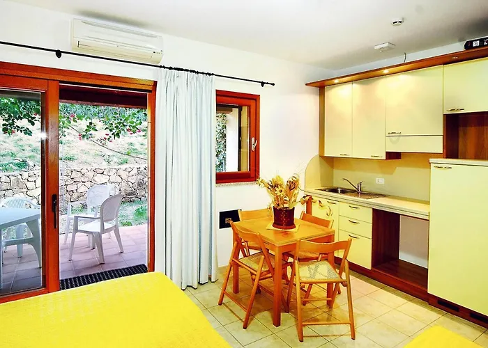 In Near Sea Porto Pollo