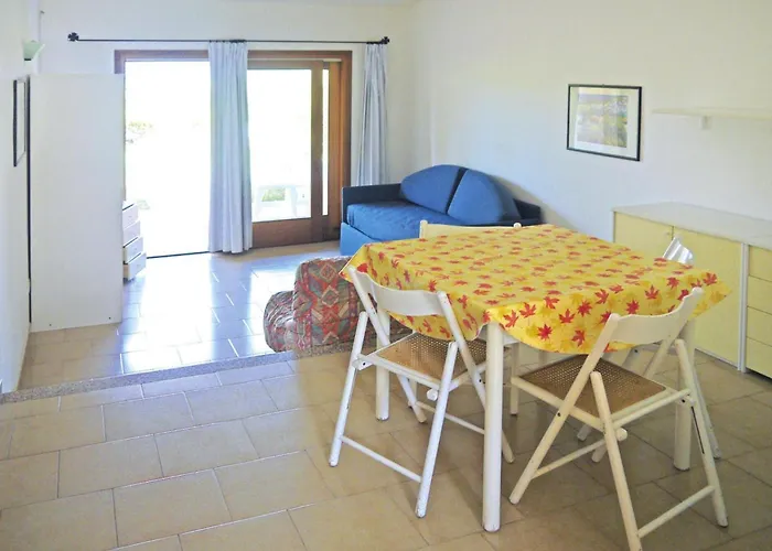 In Near Sea Porto Pollo