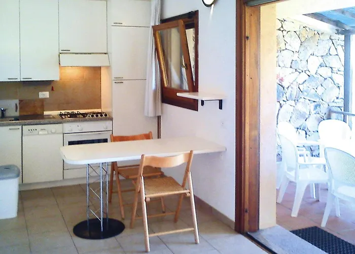 Apartman In Near Sea